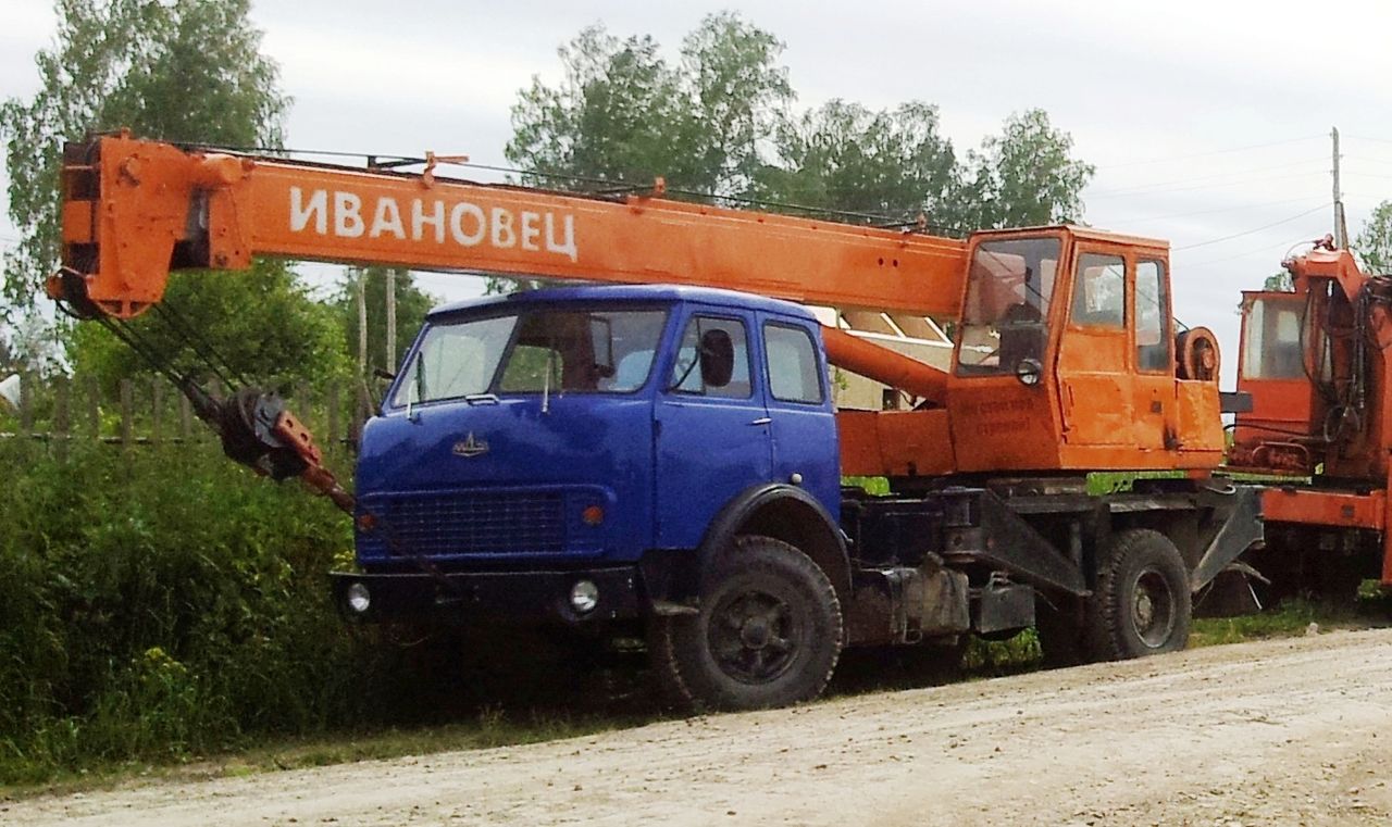 Автокран МАЗ КС-55727-С-12