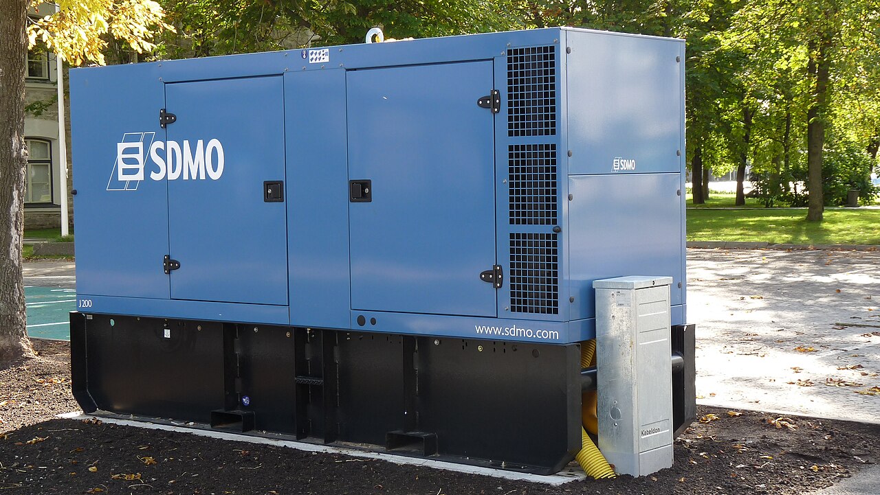 Дизельний генератор SDMO J165K